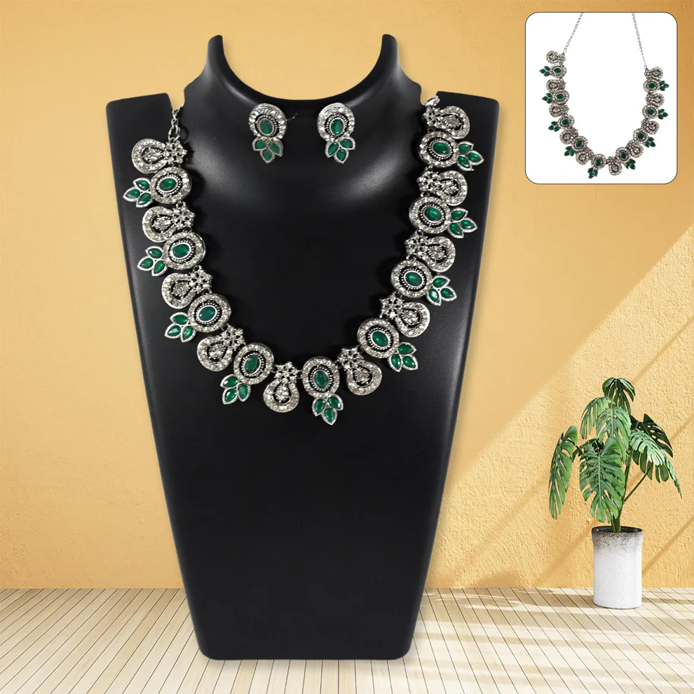 Timeless Green Necklace