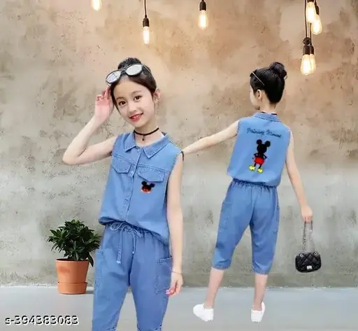  kids girl mickey top capri top set