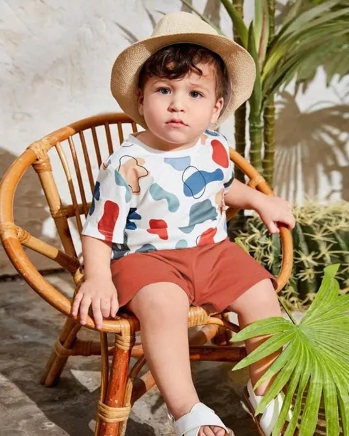 Stylish Printed Kids Boys And Girls Clothing Set
