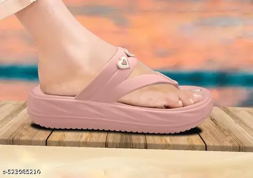 WOMEN'S AND GIRL'S PREMIUM YUVA LIGHTWEIGHT SLIPPERS , FLIP-FLOP , AND KOHLAPURI SANDALS MODERN AND TRENDY